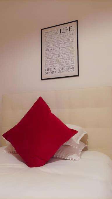 Unique & Beautiful Bedroom In Central Of Florenţa Exterior foto